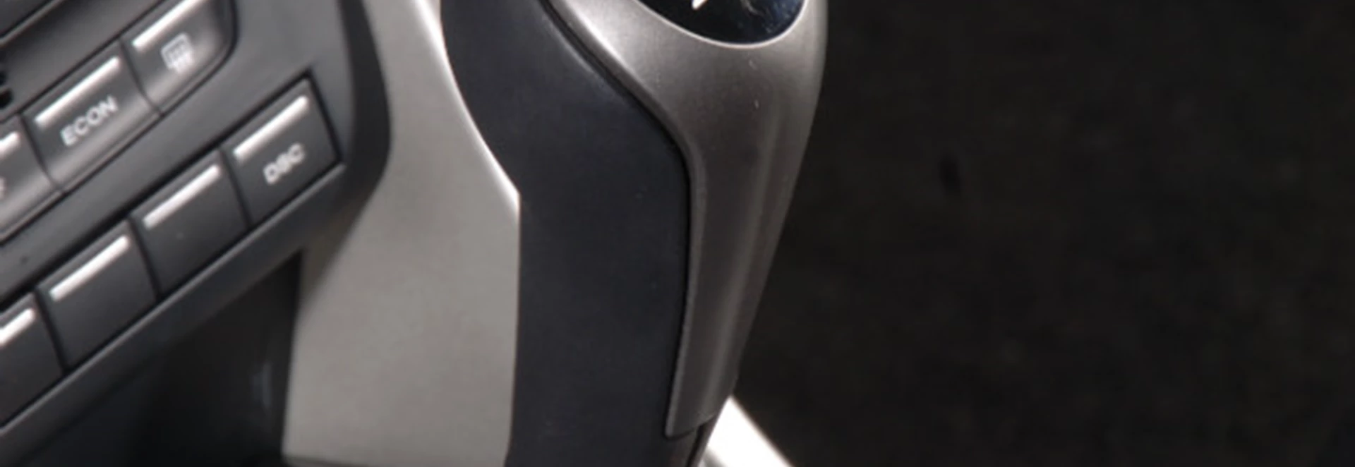 Things to avoid when using a manual gearbox